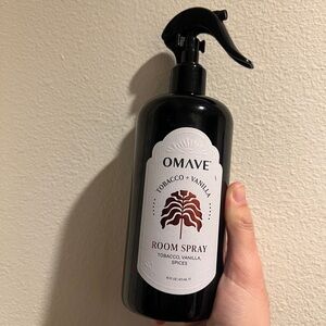 TOBACCO VANILLA & SPICES Room Spray by OMAVE
